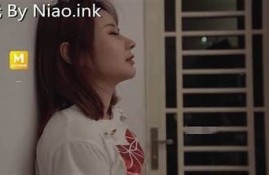 新搬来的女邻居：麻豆映画传媒最新力作，刺激与惊喜并存