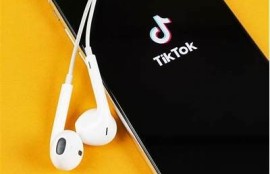阴天情景下的抖音短视频分享：享受阴霾里的美好时光