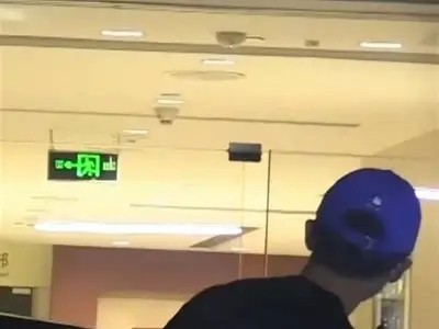 李小璐最新动态揭秘：抖音热门话题引发网友热议