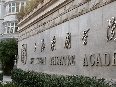 乌鸦天美传媒麻豆：探索特有创意与视觉艺术的魅力