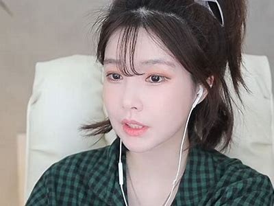 果冻传媒精选：苏畅最新作品分享与深度解读