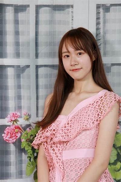 沈芯语：麻豆传媒最新女郎的魅力与风采揭秘