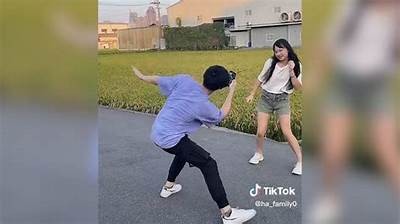 抖音热议：爱婷哥勇斗阴兵，惊险刺激的战斗瞬间！
