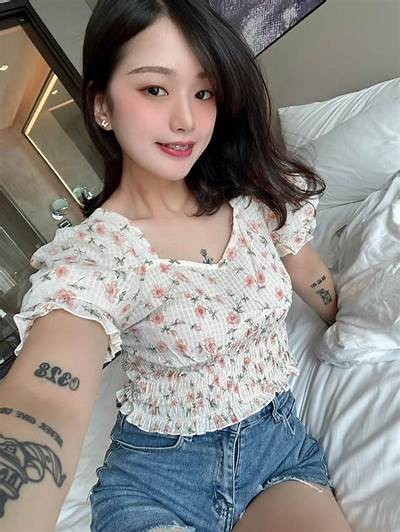 探寻国风之美：麻豆传媒旗袍系列精彩播放