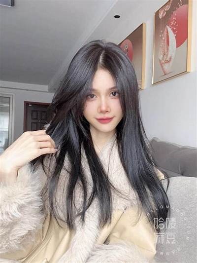 麻豆传媒男模特特有魅力大揭秘，精彩图片让你一饱眼福！