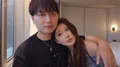 揭秘抖音阴富二代的奢华生活，网友纷纷热议！